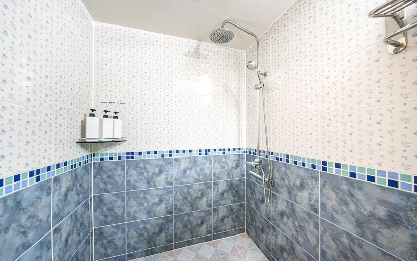 Bathroom, Suwon (Ingye-Dong) Box-One, Suwon