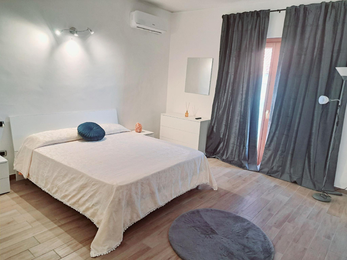 Bedroom 3, villa Elisabetta, Napoli