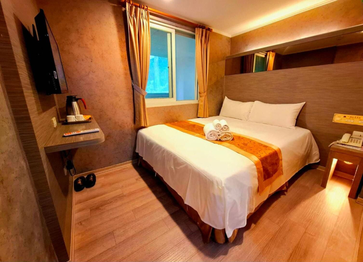 Bedroom 3, Gau Shan Ching Hotel, Chiayi County