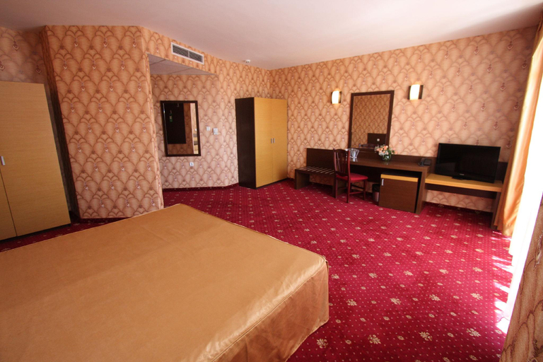 Bedroom 3, Hotel Izola Paradise, Nesebar