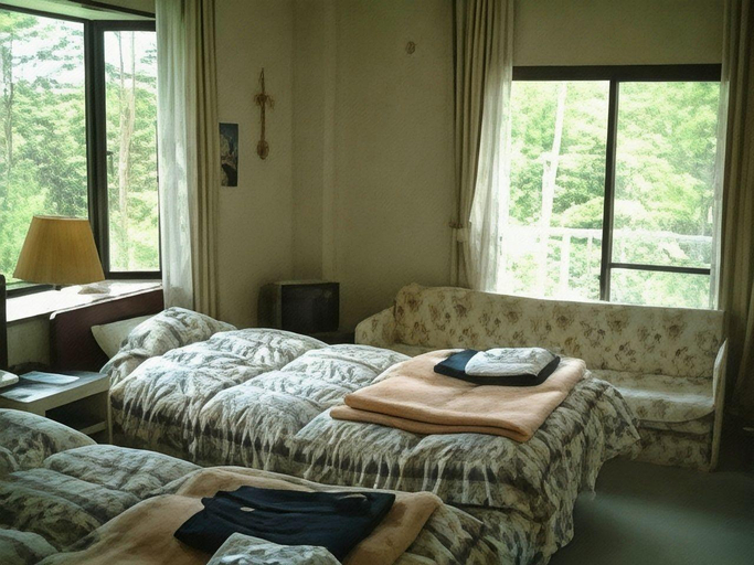 Bedroom, Green Plaza Hotel, Hara