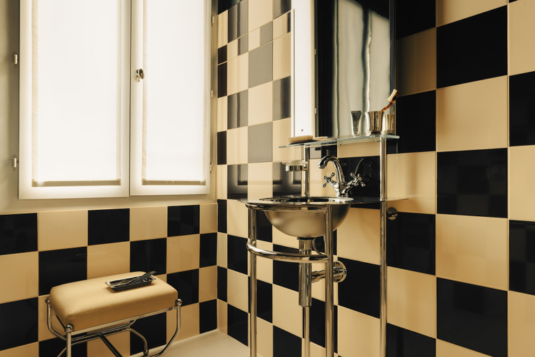 Bathroom 3, Hôtel du Château d'Eau - Touriste, Paris