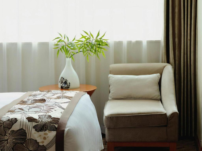 Bedroom 2, Babao Grand Hotel, Chengdu