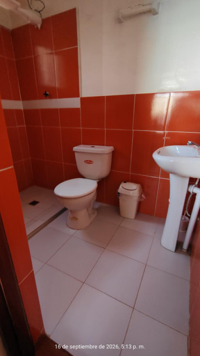 Bathroom, El Mirador del Inca, Manco Kapac