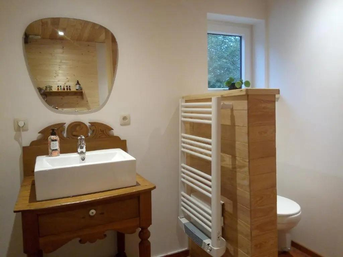 Bathroom, L'App'Art des Ateliers Gerny, Luxembourg