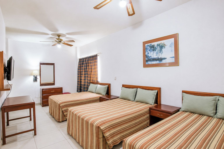 Bedroom 2, Hotel Premier, Saltillo