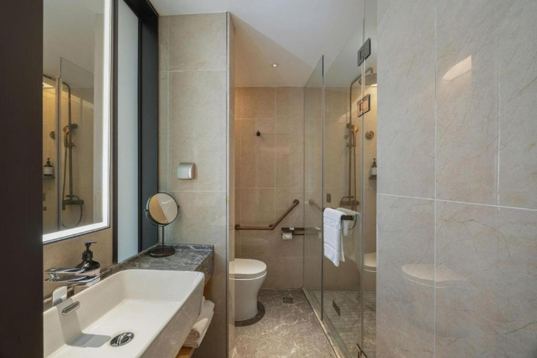 Bathroom 3, Echeng Hotel Hezhou Shizheng Square, Wuzhou