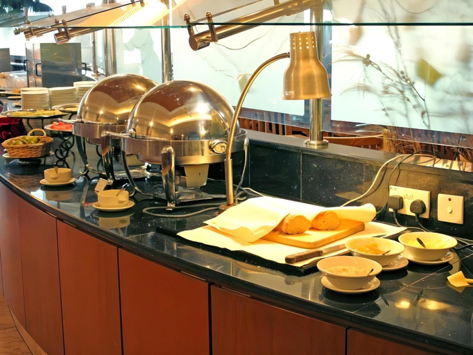 Food & Drinks 4, Imperial Hotel Miri, Miri