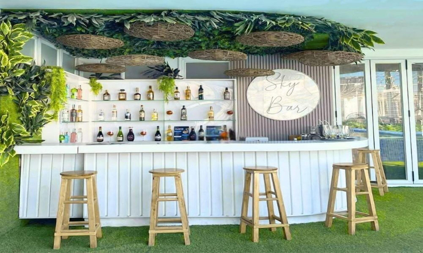 Food & Drinks 5, Selah Lofts Hotel Manila, Pasay City