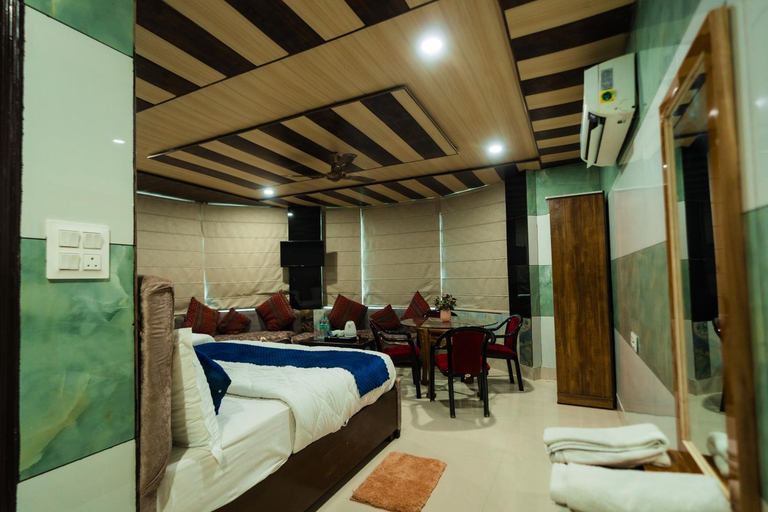 Others 4, Hotel Vrinda, Mathura