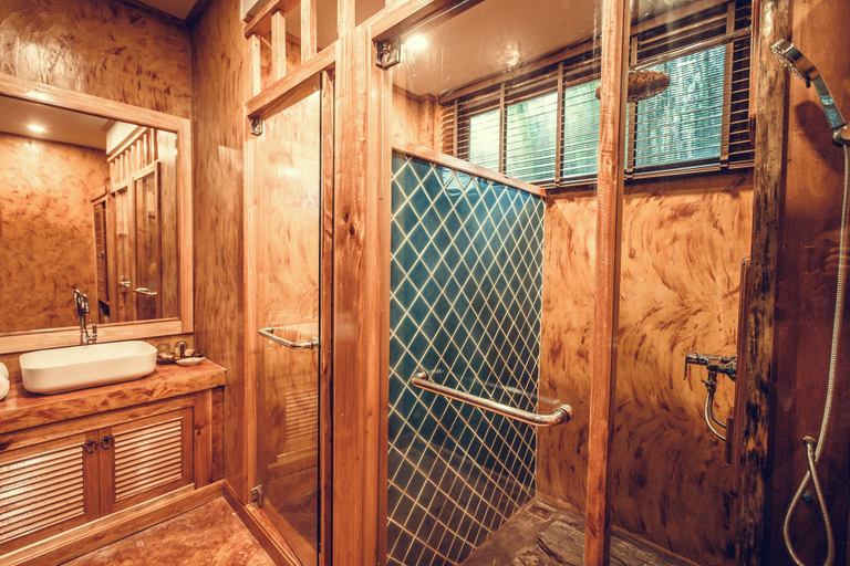 Bathroom 3, Andalay Beach Resort Koh Libong, Kantrang