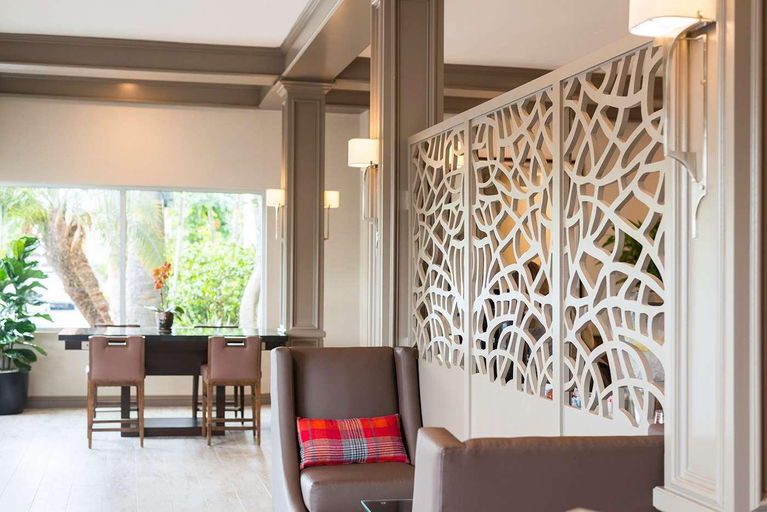 Public Area 2, ALO Hotel by Ayres, Orange, Orange