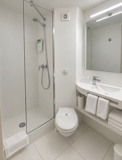 Bathroom 4, Kyriad Toulouse Blagnac Aéroport, Haute-Garonne