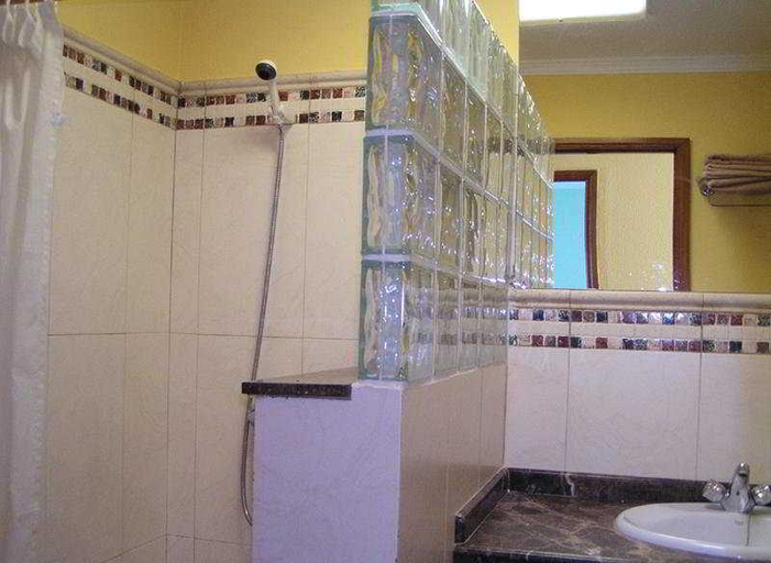 Bathroom, Boston Bungalows, Las Palmas