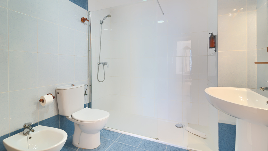 Bathroom 4, Valencia Port Saplaya Apartamentos, Valencia