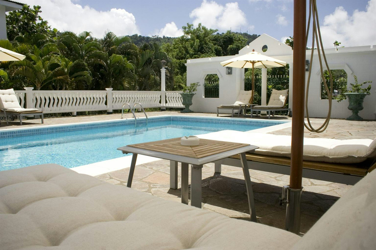 Sport & Beauty 5, Grenadine House