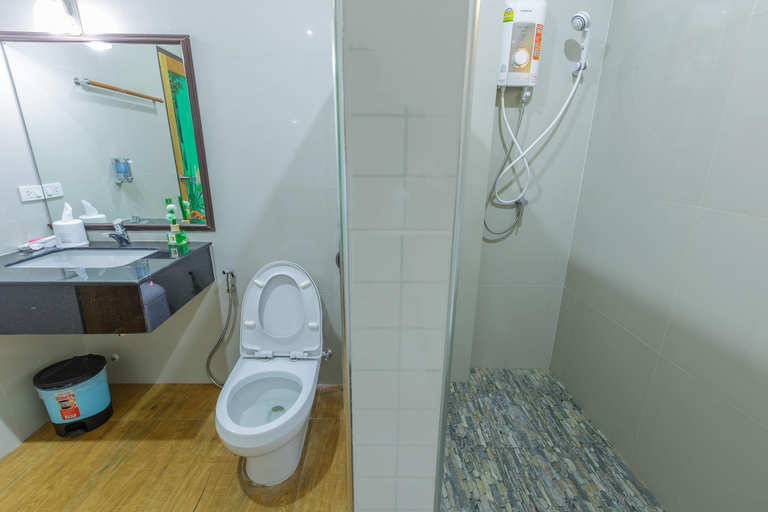 Bathroom 3, Coconut Resort, Muang Rayong