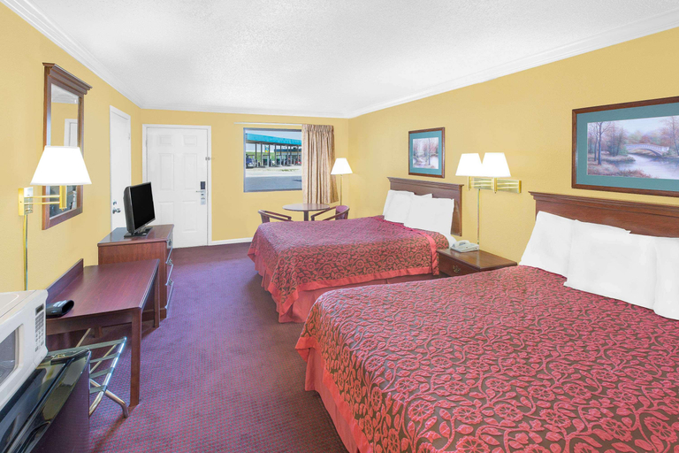 Bedroom 2, Travel Inn North Little Rock, Pulaski