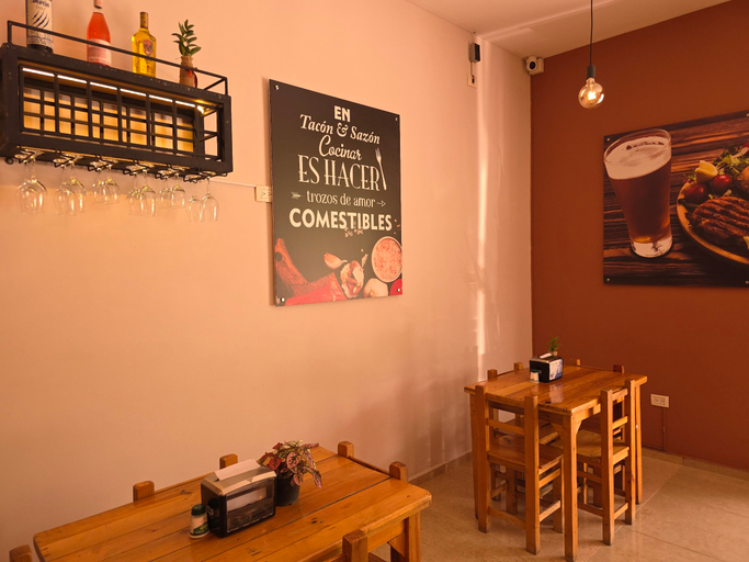 Food & Drinks 4, Hotel Monarca, Medellín