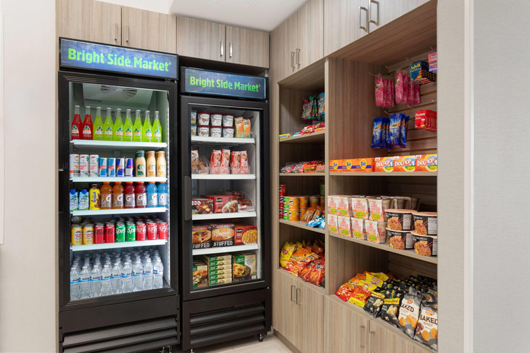 Food & Drinks 5, La Quinta By Wyndham Ft Lauderdale Cypress Creek, Broward