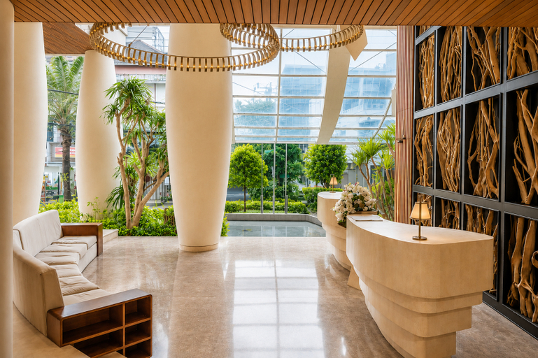 Public Area 5, Bedrock Hotel Kuta Bali, Badung