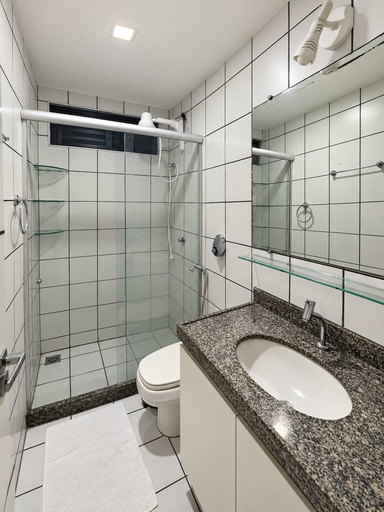 Bathroom 3, Ape Familia 3 Quartos 200m da Feirinha Beira mar, Fortaleza