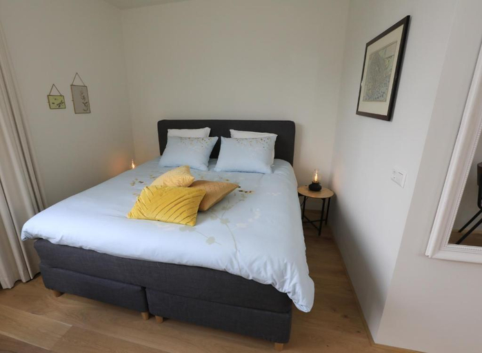 Bedroom, B&B De Zwanebloem, Amsterdam