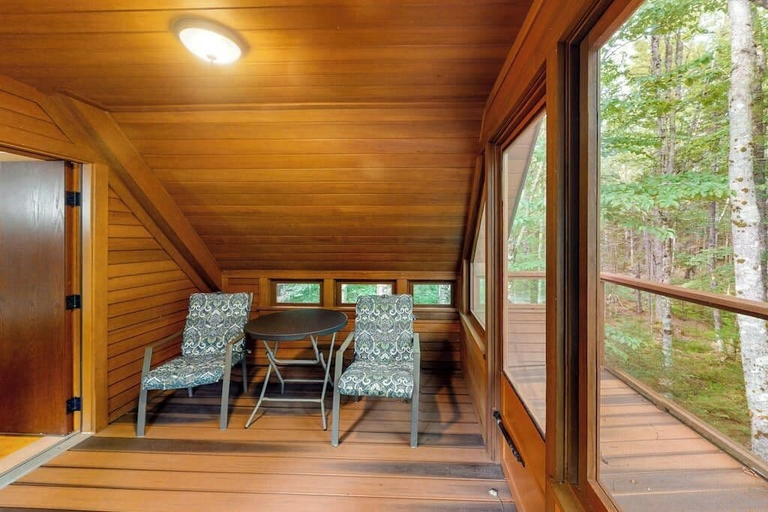 Interior 2, Lumberjack Cottages, Hancock
