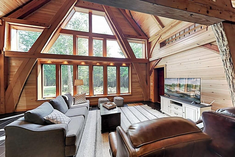 Living area 3, Lumberjack Cottages, Hancock