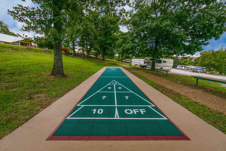Property grounds 5, Holiday Hills Resort at Branson, Taney