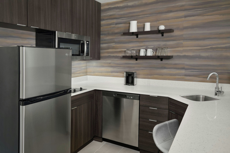 Private kitchen 5, Residence Inn By Marriott Traverse City, Grand Traverse