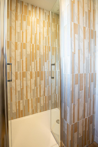 Bathroom 3, La maison devant la prairie , Bas-Rhin