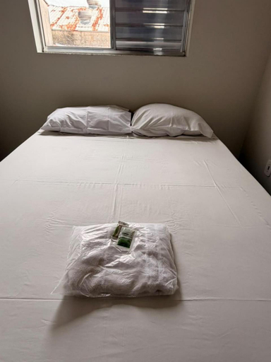 Bedroom 4, Hotel 2600, Mogi Mirim