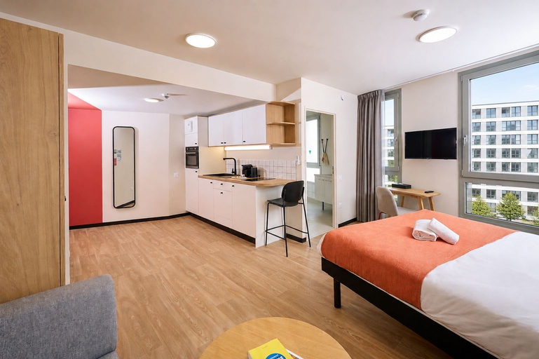 Bedroom 4, Hife Vélizy, Yvelines