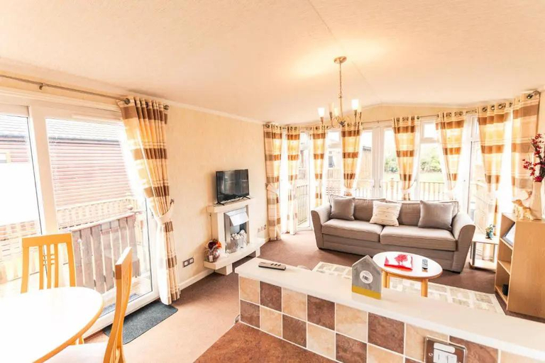 Others 5, Lottie's Lodge With Hot Tub, North Yorkshire