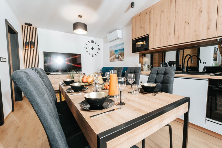 Dining 5, Holiday Home Near the Sea, air Conditioning, Kołobrzeg