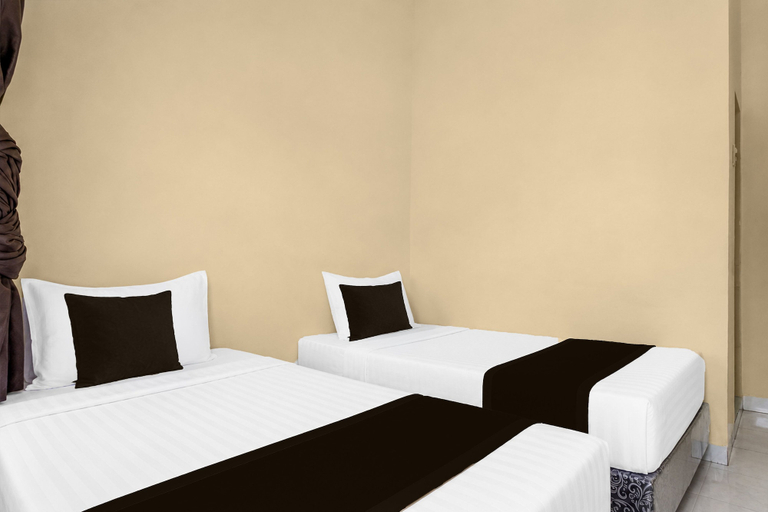 Room 3, Hotel O near Universitas Sumatera Utara, Medan
