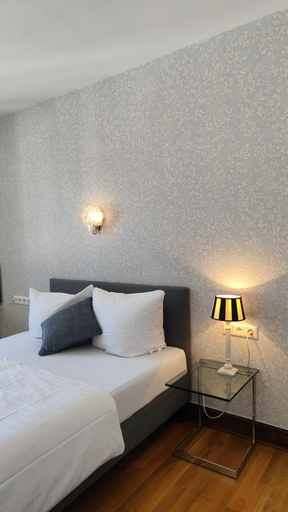 Bedroom, Hotel zum alten Brauhaus, Eifelkreis Bitburg-Prüm
