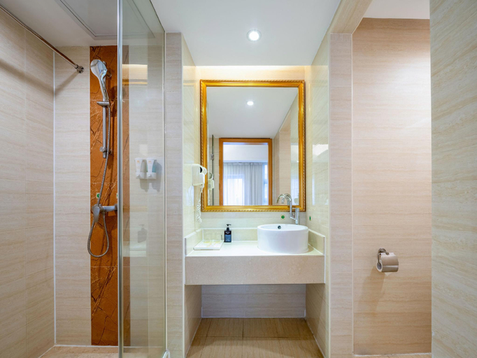 Bathroom 3, Vienna Hotel Shenzhen Dalang Clothing Base Branch, Shenzhen