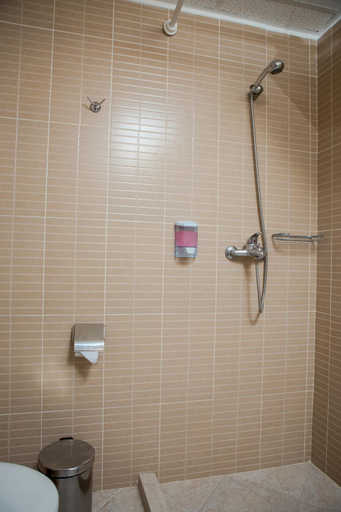 Bathroom 2, Hotel Bijou, Nesebar