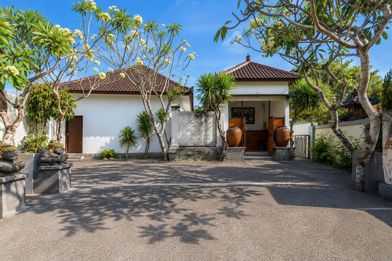 Primary image, Collection O near Pantai Nusadua formerl, Badung