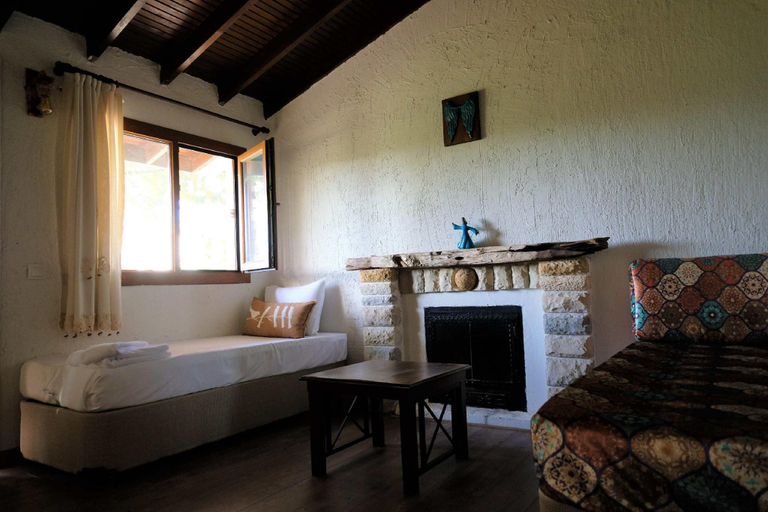 Bedroom 4, Bir dem Urla, Urla