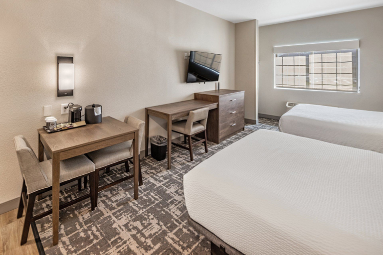 Room 4, Aviator Suites Hotel Juneau Airport, Juneau