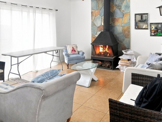 Living area, Oceana Suites casa Linares con piscina, Valparaíso