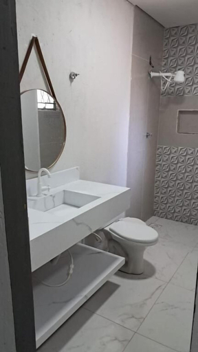 Bathroom 2, Garden Monte Líbano, Rondonópolis