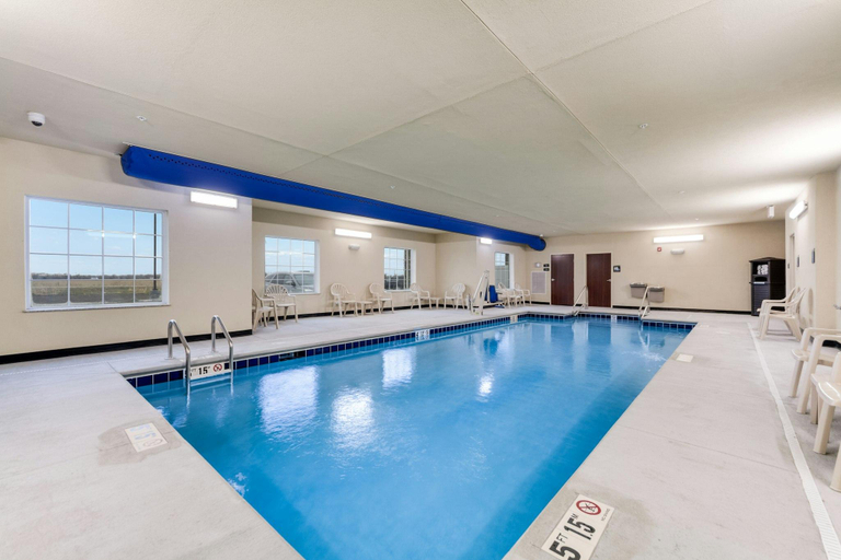 Sport & Beauty 5, Cobblestone Hotel Suites Cozad, Dawson