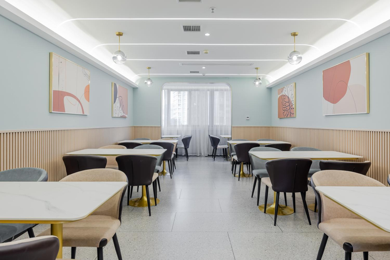 Food & Drinks 3, Xinhuating Business Hotel, Lishui