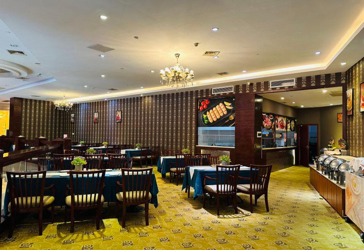 Food & Drinks, White Dolphin Hotel, Qinzhou
