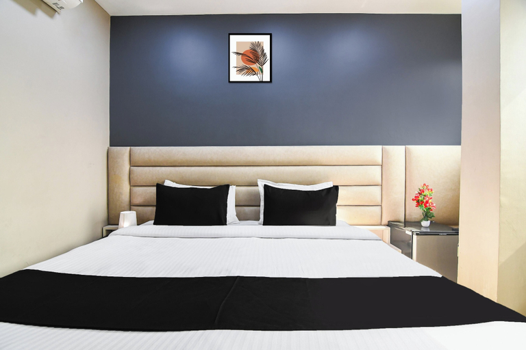 Room 3, Super Collection O Ruby, South 24 Parganas