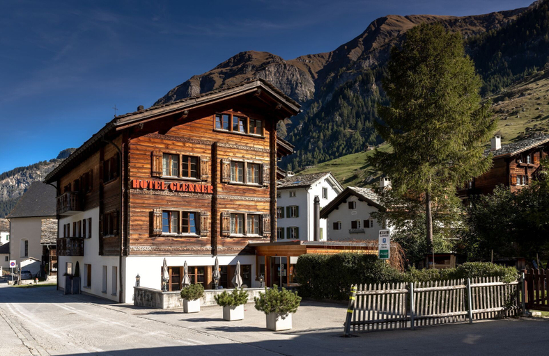 Exterior & Views 1, 7132 Glenner, Surselva